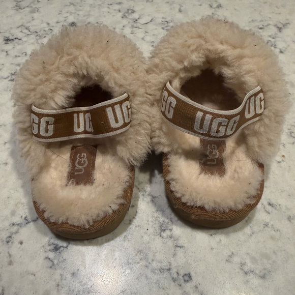 Toddler Uggs - Picture 3 of 3